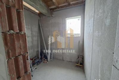 Casă cu 4 camere cu Canalizare în Sânpetru - 3