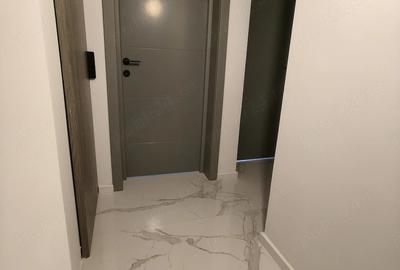 Apartament cu 3 camere decomandat în Central - 1