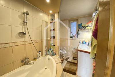 Casă individuală cu 7 camere cu Canalizare în Șura Mare - 9