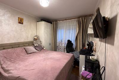 Apartament cu 3 camere decomandat în Rahova - 3