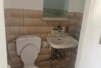 Garsonieră nedecomandată în Micro 19 - 1