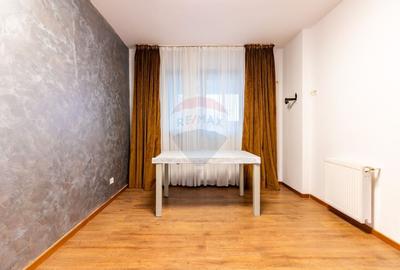 Apartament cu 4 camere si gradina proprie de vanzare/ str.  Amurgului - 17