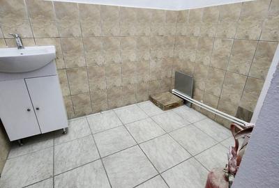 Spațiu comercial, de 75 mp, în Central - 2