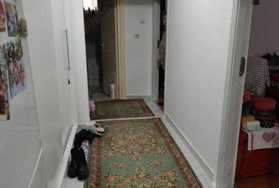 Apartament cu 3 camere decomandat în Tomis Nord - 8