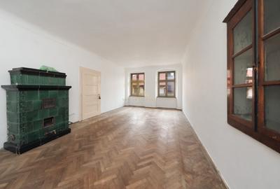 Locație rară în Brașov: ideal pentru regim hotelier sau business - 15