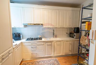 Apartament deosebit de vanzare 3 camere in vila Decebal - Alba Iulia - 3