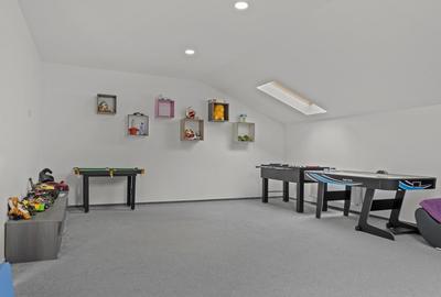 Casa vila 9 camere teren 700 mp comision 0% - 10