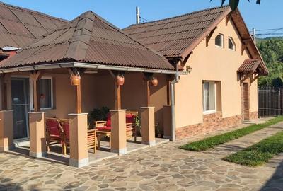 Casă cu 2 camere cu Teren 200 Mp în Central - 4