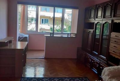 Apartament cu 2 camere semidecomandat în Cetate - 1