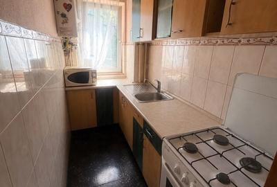 Apartament cu 2 camere semidecomandat în Florilor - 4