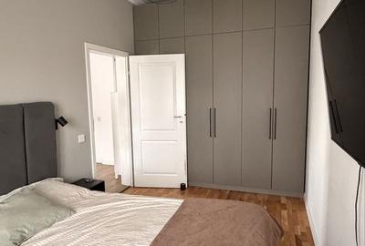 Apartament cu 2 camere semidecomandat în Apărătorii Patriei