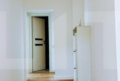 Apartament 3 camere, 67 mp, ultracentral - Piata Romana, complet renovat, etaj 1 - 2