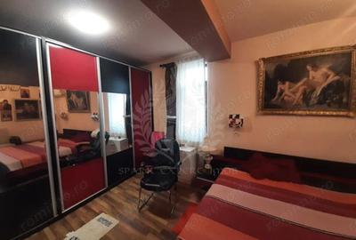 Casă cu 5 camere cu Canalizare în Republicii