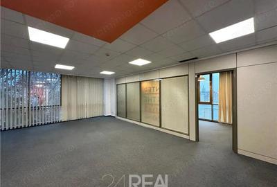 Spațiu comercial, de 150 mp, în P-ța Victoriei - 7