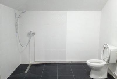 Casă cu 5 camere cu Teren 1446 Mp în Macea - 1