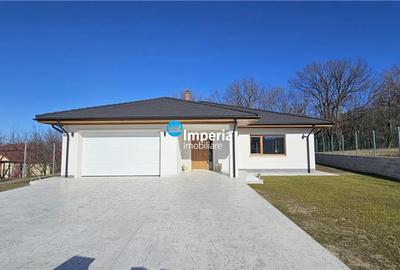 Casă individuală cu 4 camere cu Canalizare în Bucium - 2