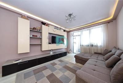 Apartament cu 3 camere decomandat în Tractorul - 10