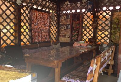 Casă cu 4 camere cu Teren 692 Mp în Vlădesti - 3