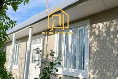 Casă cu 2 camere cu Teren 1100 Mp în Gorban - 6