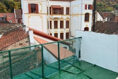 Apartament cu 3 camere decomandat în Centrul Istoric - 8