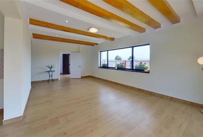 In stil mediteranean, curte proprie, 4 camere, terasa, pod mansardabil, Harman, - 59