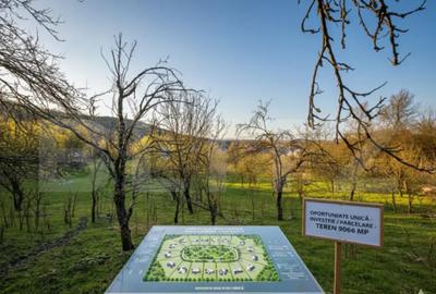 Teren de 9066 mp, în Central