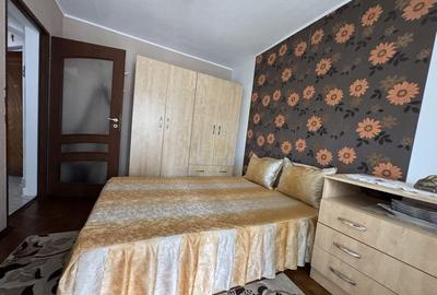De vanzare Apartament 3 Camere/2 Bai in Cartierul Micro 16 - 12