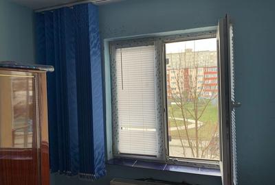 Apartament cu 2 camere nedecomandat în Micro III - 2