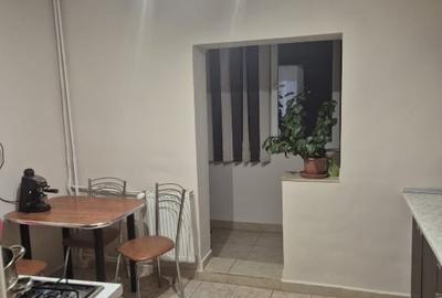 Apartament cu 3 camere decomandat în Rogerius - 3