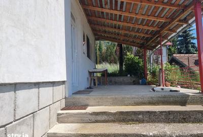 Casă cu 2 camere cu Teren 612 Mp în Moroeni - 7