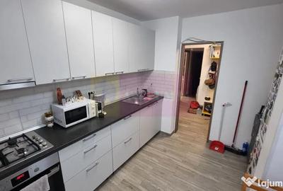 Apartament cu 3 camere decomandat în P-ța Reșița - 11