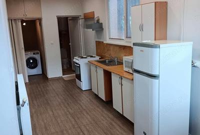 Garsonieră decomandată în Dacia