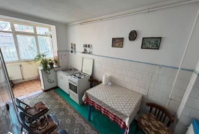 Apartament cu 3 camere în Central - 8