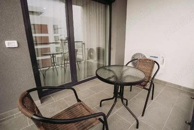 Apartament cu 2 camere decomandat în UTA - 1