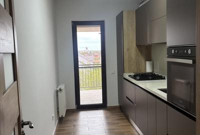 Apartament cu 2 camere decomandat în Central - 2