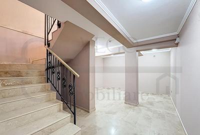 Spațiu comercial, de 85 mp, în Central - 6