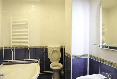 Apartament cu 3 camere decomandat în Tudor - 9