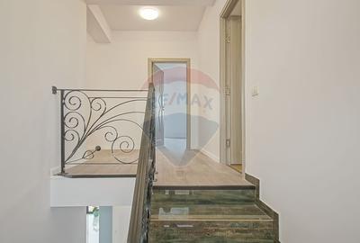 Casă cu 5 camere cu Teren 400 Mp în Bunloc - 15