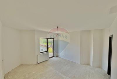 OFERTA!!Vila deosebita de vanzare in Sasar cu teren... OFERTA!!Vila deosebita de vanzare in Sasar cu teren... - 8