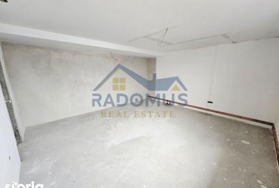Casă cu 8 camere cu Teren 600 Mp în Central - 4