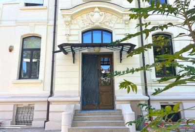 Cladire deosebită cu arhitectura interbelică cu destinație pentru sediu firma - 1