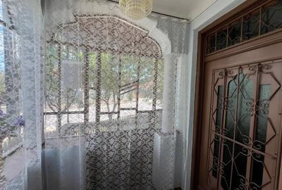 Proprietar vând casă cu 7 camere în Diculești, teren 2267 mp - 6