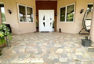 Casă cu 8 camere cu Teren 706 Mp în Cuza Vodă - 1