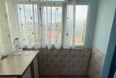 Apartament cu 2 camere decomandat în Nicolina - 7