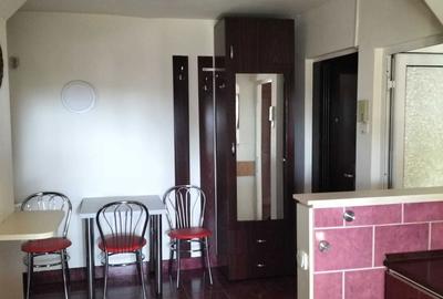 Apartament cu 2 camere decomandat în Târnova - 2