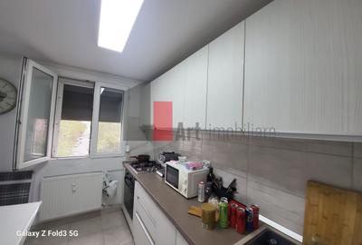 Apartament 3 camere decomandat Trapezului - 16
