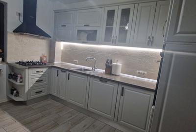 Casă cu 5 camere cu Teren 250 Mp în Mogoșoaia - 6