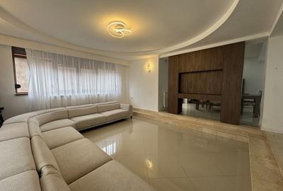 Vila INDIVIDUALA. curte de 490 mp, garsoniera pt personal Vila INDIVIDUALA. curte de 490 mp, garsoniera pt personal - 2