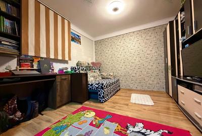 De vânzare Apartament semi-decomandat | Metrou Apărătorii Patriei – Sector 4 - 2