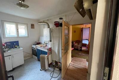 Casa veche individuala la 300m de Sos.Giurgiului. Stradal, pretabil si afacere - 4